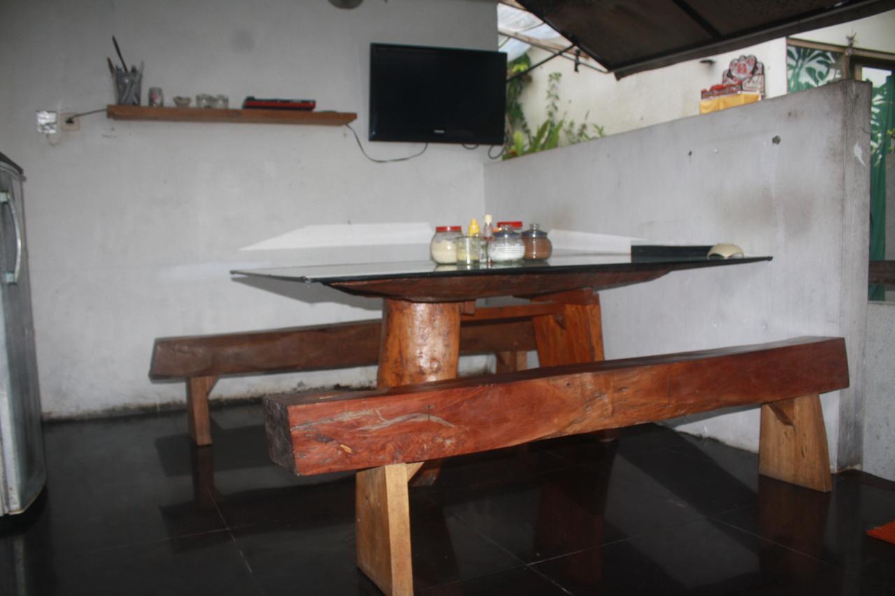 Gusti Homestay Kerobokan Exteriör bild