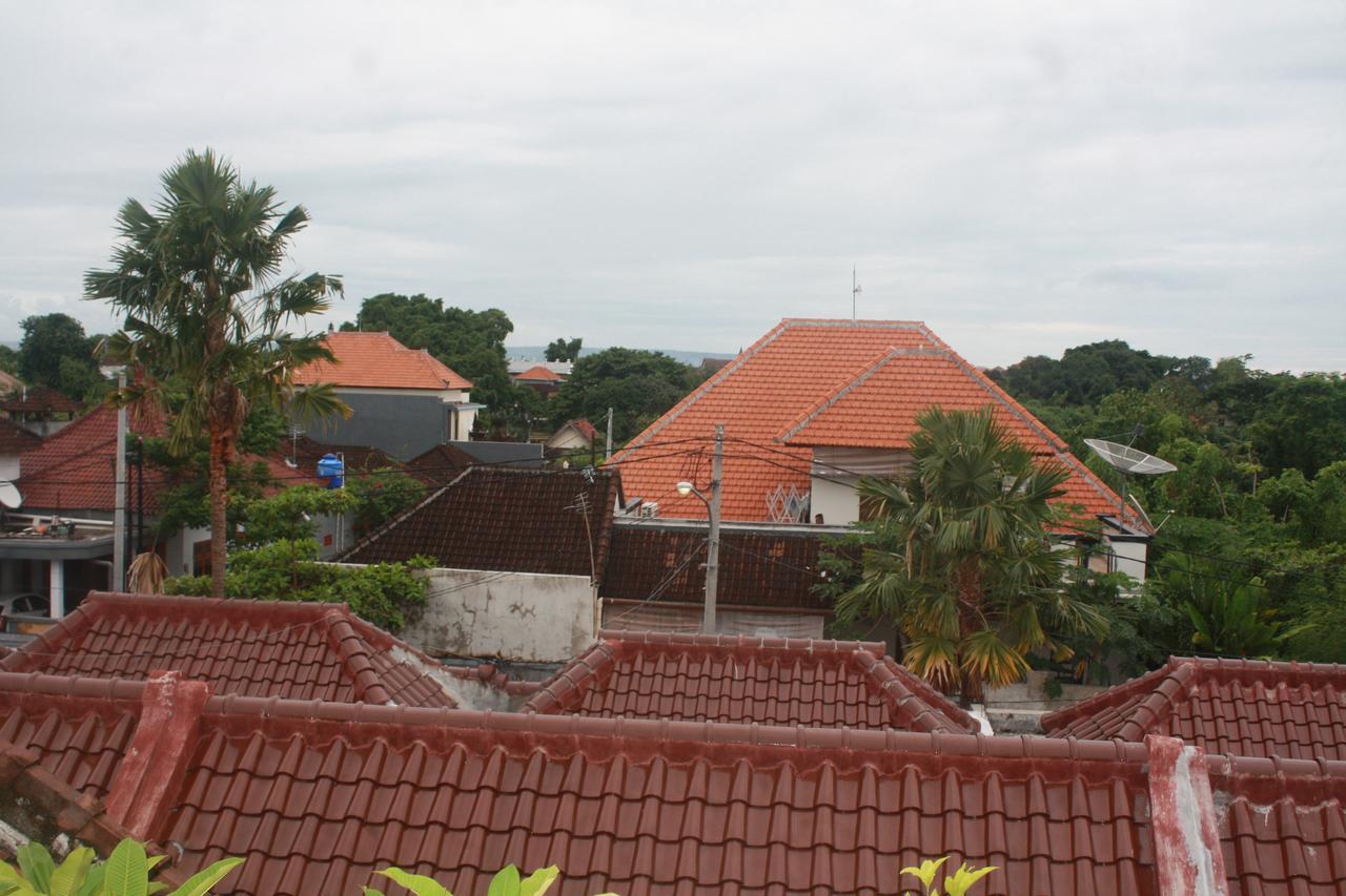Gusti Homestay Kerobokan Exteriör bild